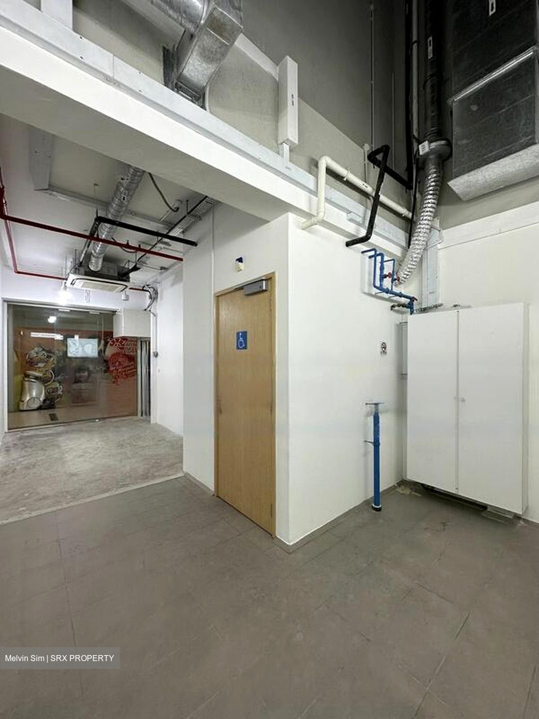 The Midtown (D19), Retail #456860611